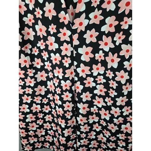Cabi Women's Black and Pink Floral V-Neck Short Sleeve Blouse Size Small - Picture 6 of 7